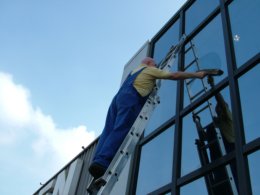 Fensterputzer Glasreiniger Grevenbroich